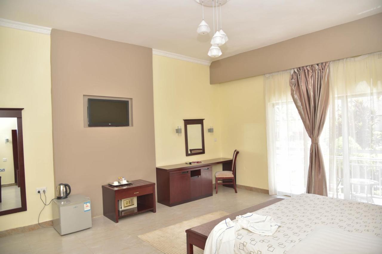 Chamba Valley Exotic Hotel Lusaka Exterior photo