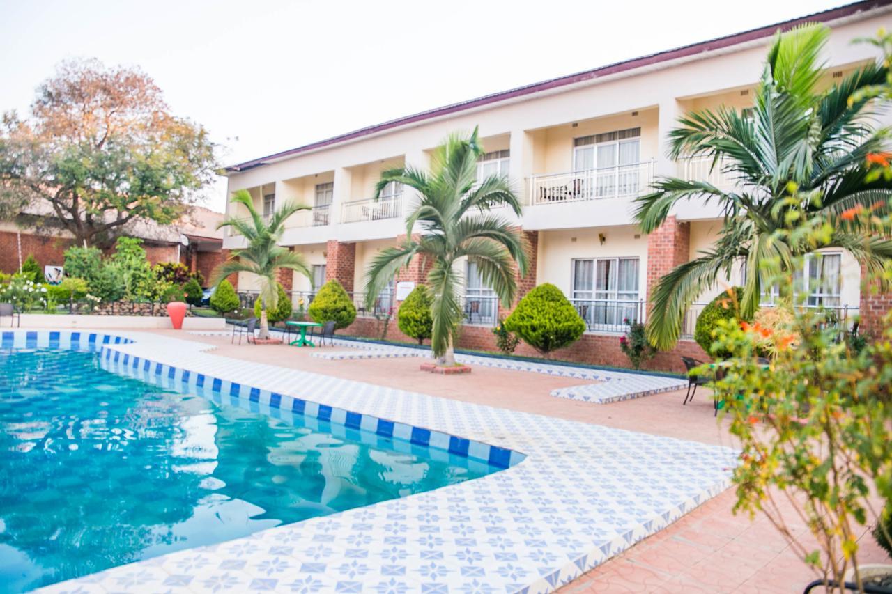 Chamba Valley Exotic Hotel Lusaka Exterior photo